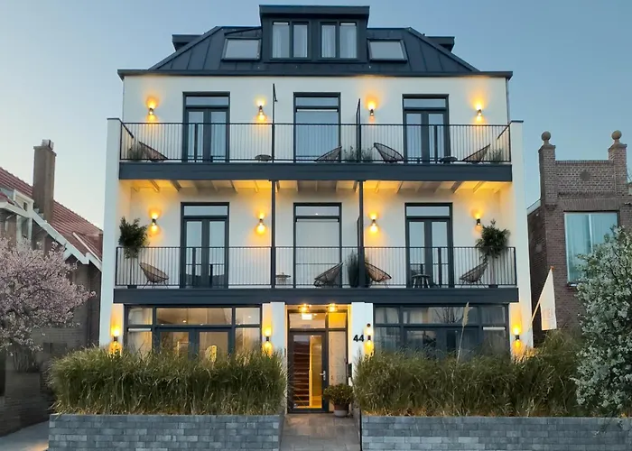 Boutique Hotel At Sea