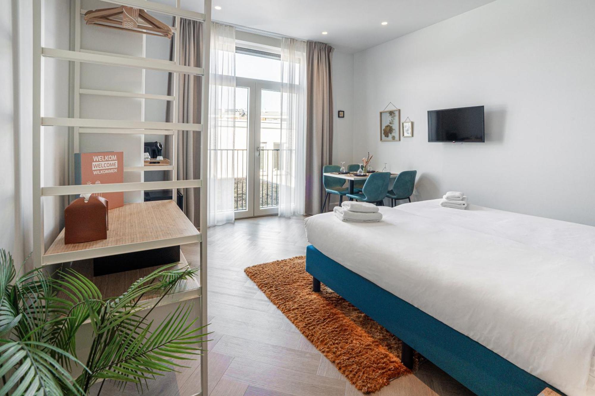 Boutique At Sea Hotel *